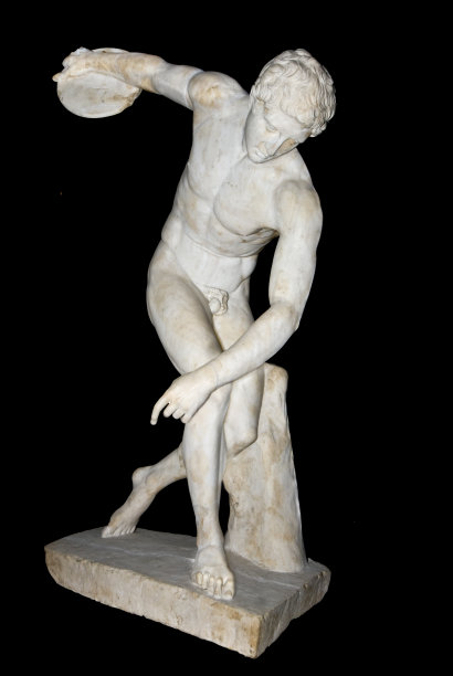 掷铁饼者，古代奥运会的罗马大理石雕像。图片下载