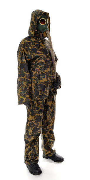 带防毒面具人士图片下载