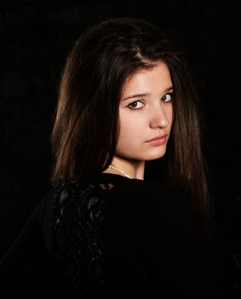 美丽的女孩图片下载