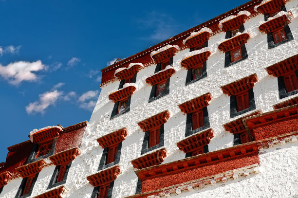 布达拉宫的窗户图片下载