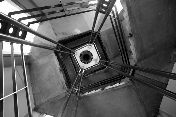 钟楼楼梯图片下载