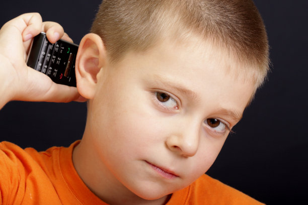 在艰难的讨论图片下载