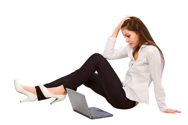 带笔记本电脑的漂亮女孩图片下载