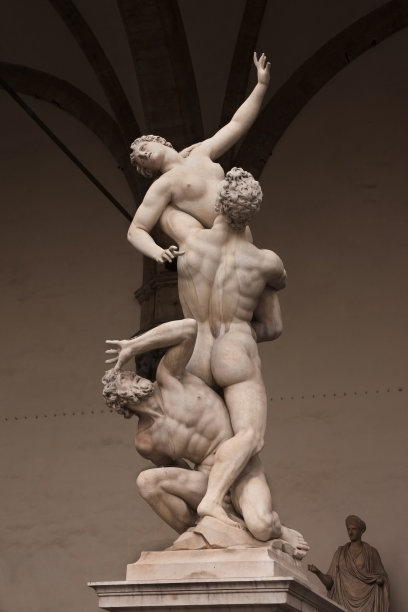 《抢夺萨平妇女》(The Rape of the Sabine Women)，大理石雕像图片下载