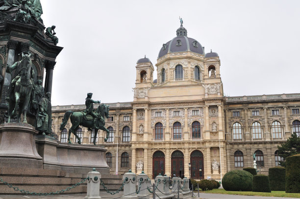 位于欧洲奥地利维也纳的自然历史博物馆图片下载