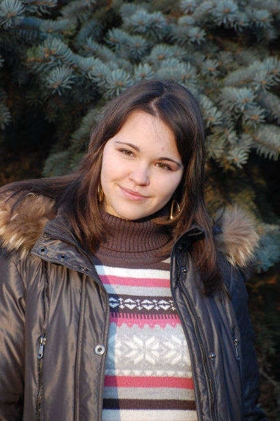 十几岁的女孩图片下载