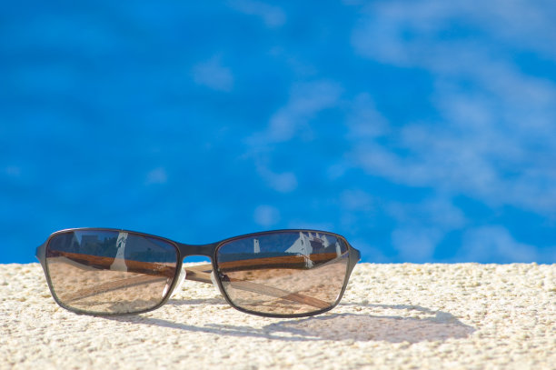 冷却池阴影图片下载