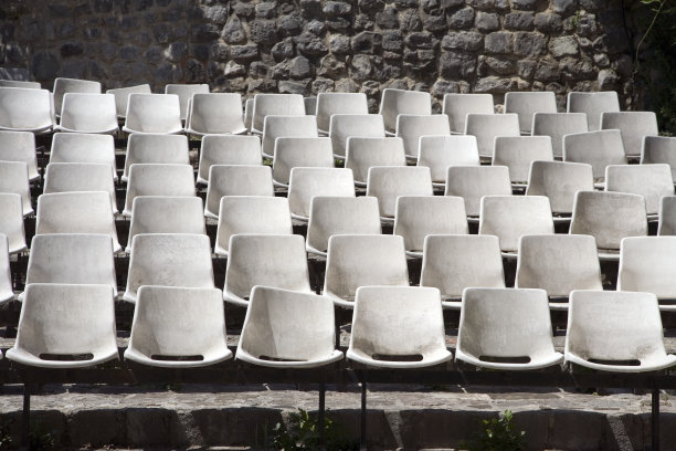 老坐着图片下载