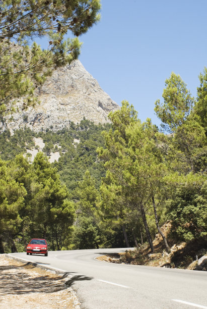 公路旅行。图片下载