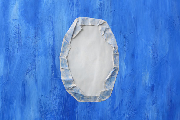 蓝色背景上的白色图案图片下载