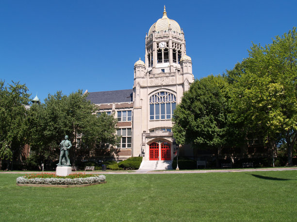 学校图片素材ID：102282076