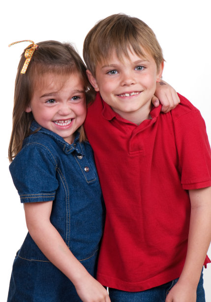 妹妹和弟弟图片下载