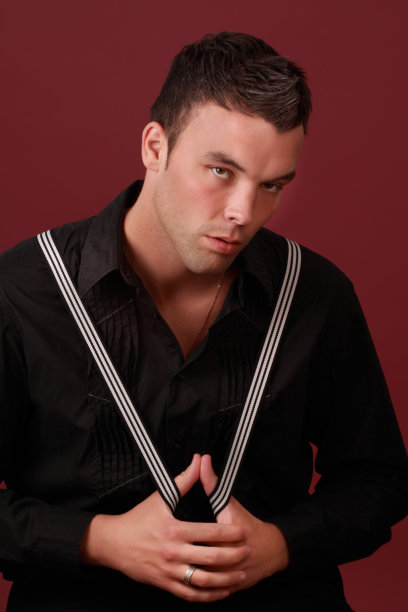 年轻人图片下载