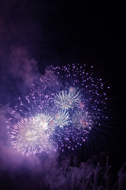 带有复制空间的烟火图片下载