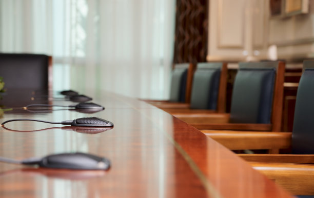 会议桌上图片下载