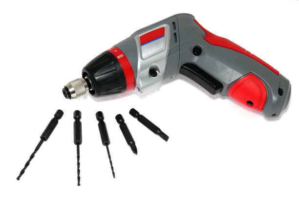 带附件的电动(蓄电池)螺丝刀图片下载