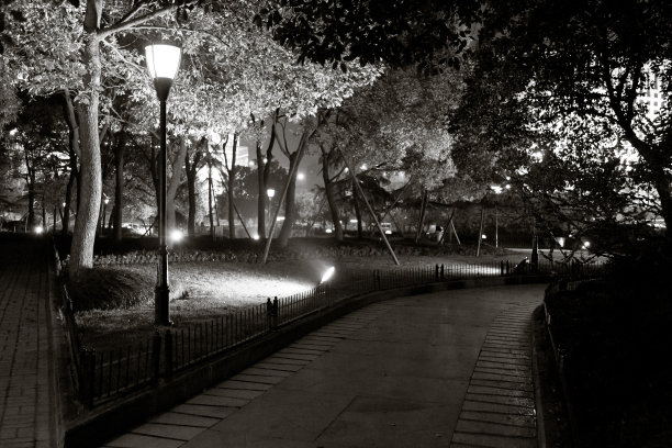 黑暗的通道图片下载