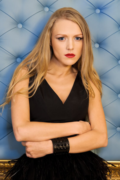 美丽女人的肖像图片下载