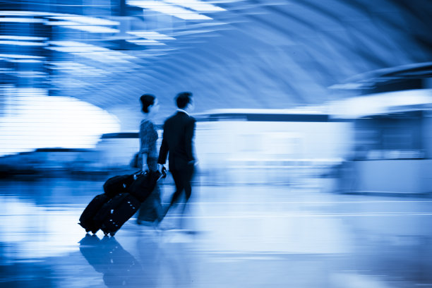 模糊的旅行者图片下载