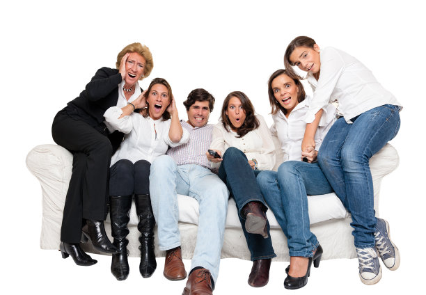 紧张的电视观众图片下载