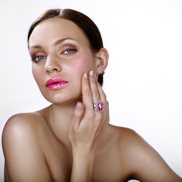 美丽与环图片下载