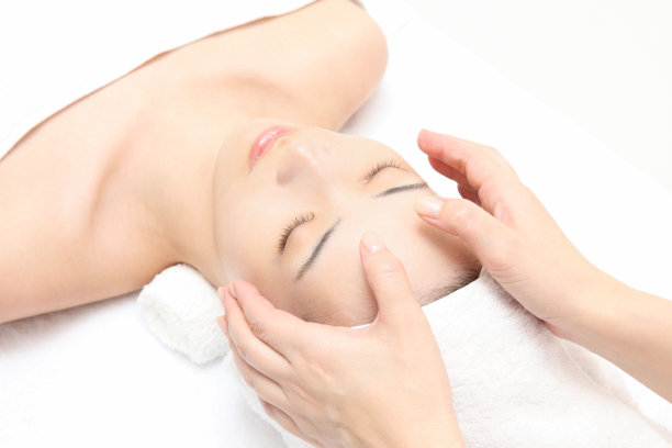 头部按摩图片下载