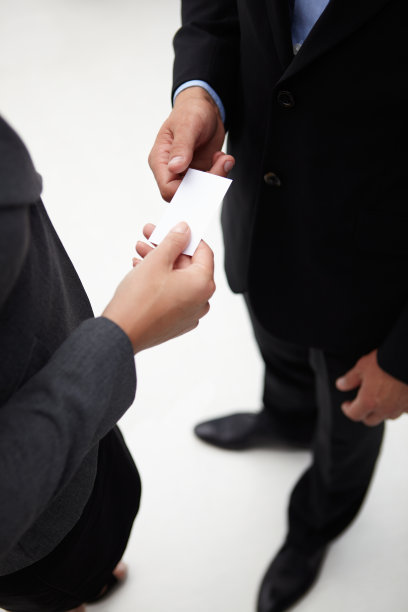 商人和女人交换卡片图片下载