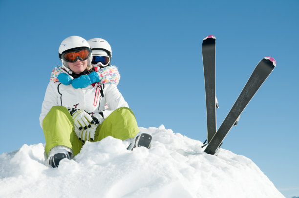 滑雪度假图片下载