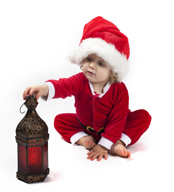 穿着圣诞老人服装的男孩图片下载