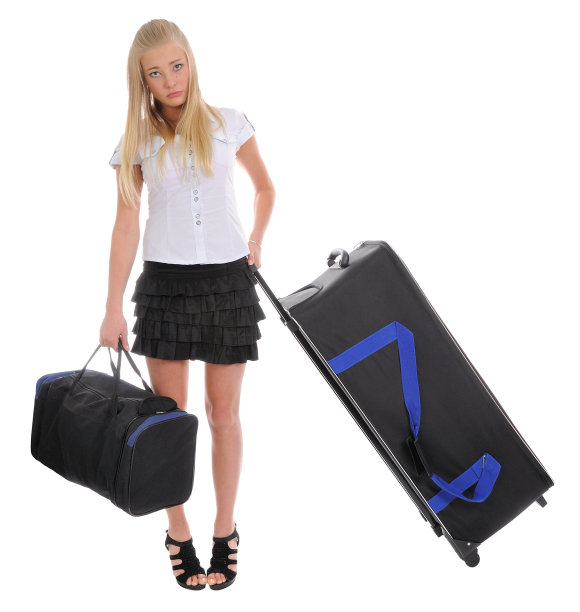 女孩的旅行图片下载