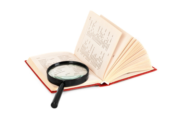 放大镜和书图片下载
