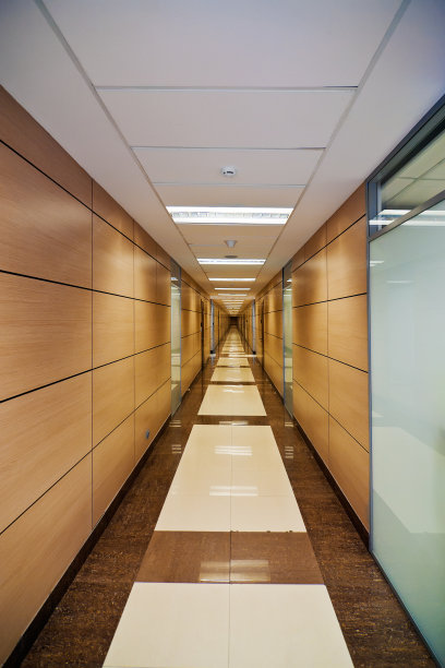 现代办公室走廊图片下载