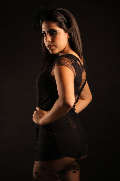 拉丁女孩图片下载