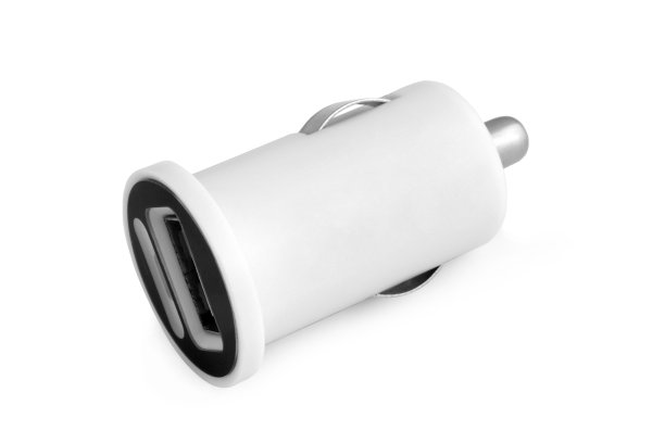 白色背景上的汽车充电器图片下载