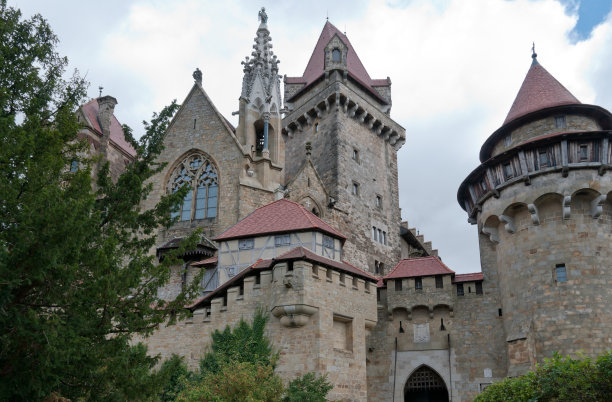 中世纪城堡Kreuzenstein图片下载