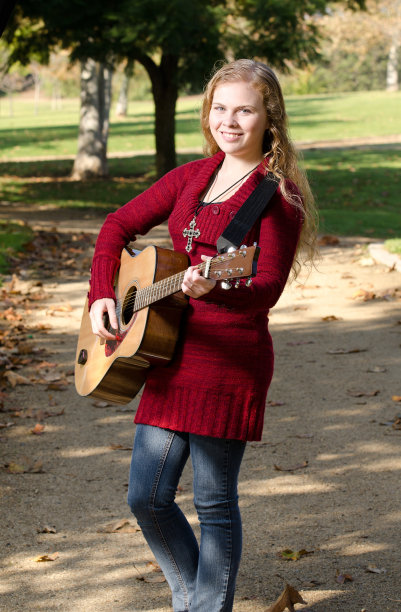 弹吉他图片下载