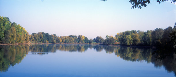 初秋。图片下载