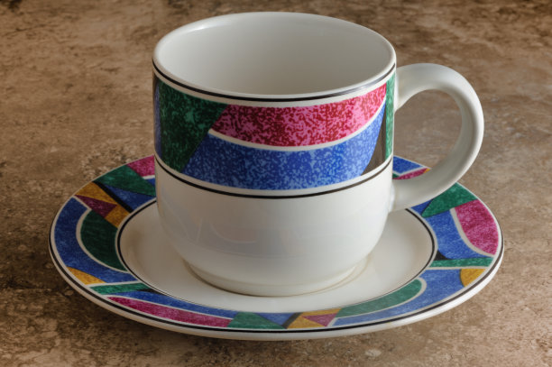 杯子和碟子图片下载