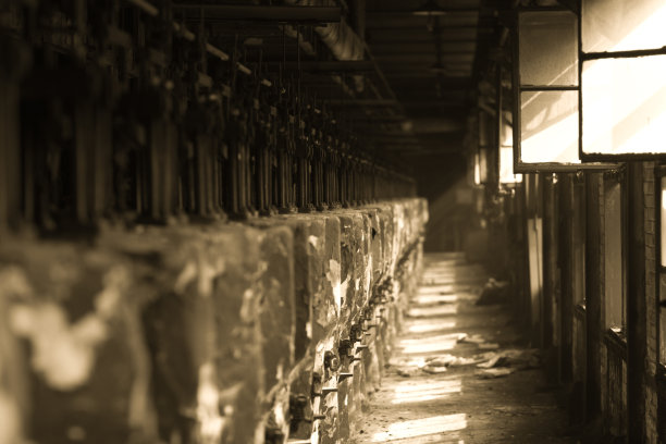 废弃的工厂图片下载