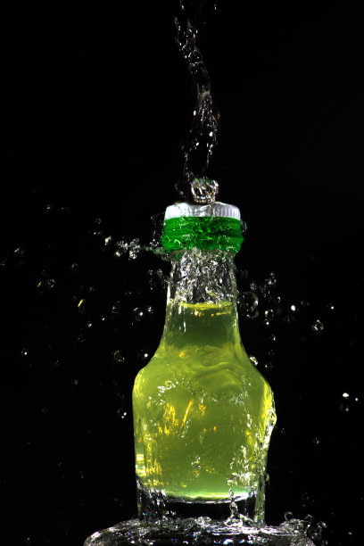 新鲜的力娇酒图片下载