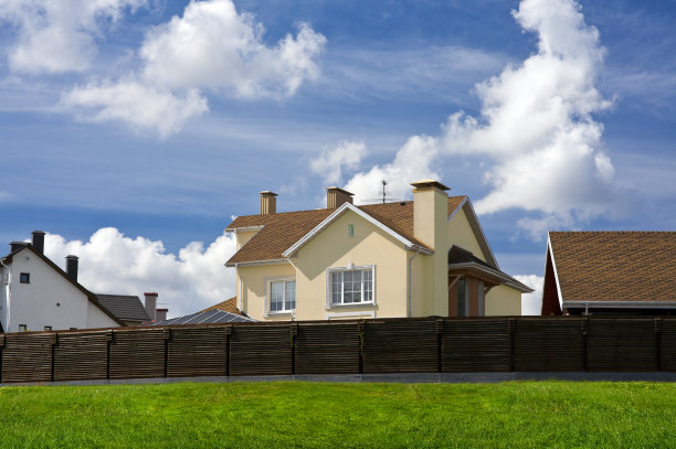 新的郊区的房子图片下载