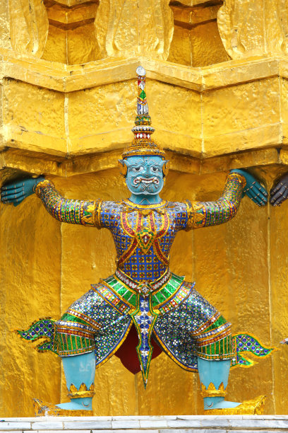 巨大的雕像图片下载