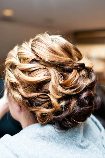 双色高髻2图片下载