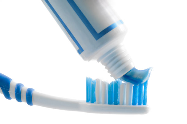 牙刷和牙膏管。图片下载