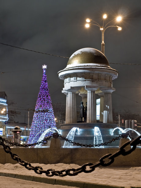 莫斯科普希金纪念碑夜景图片下载