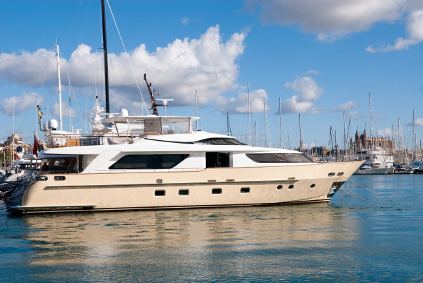 马尔略卡港，伊斯拉斯·贝尔利斯图片下载