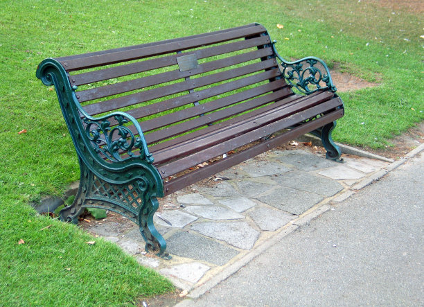 板凳上图片下载