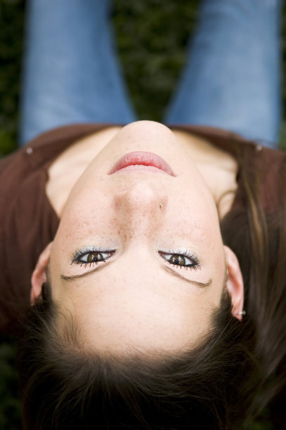 女孩的脸图片下载