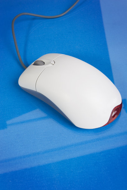 蓝色背景的电脑鼠标图片下载