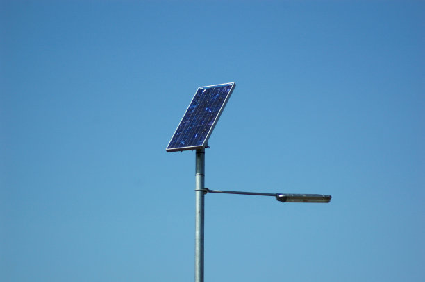 太阳能板和光图片下载